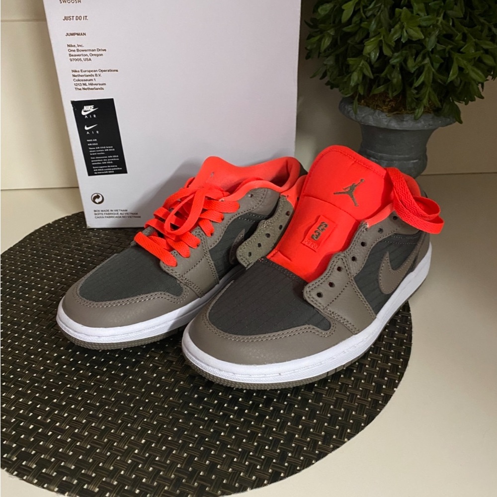Nike Air Jordan Low -